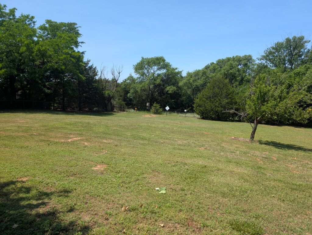 2261 NE Well Rd. near Medicine Lodge, Kansas — Exterior