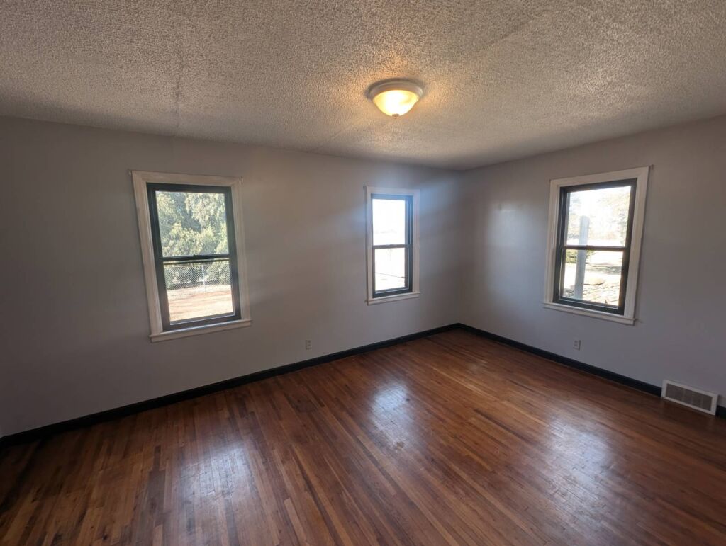 1002 N. Walnut in Medicine Lodge, Kansas — Exterior