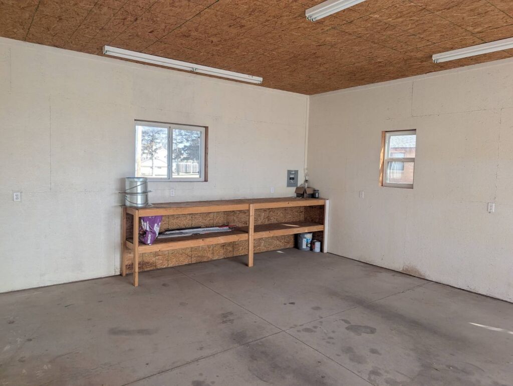 1002 N. Walnut in Medicine Lodge, Kansas — Exterior