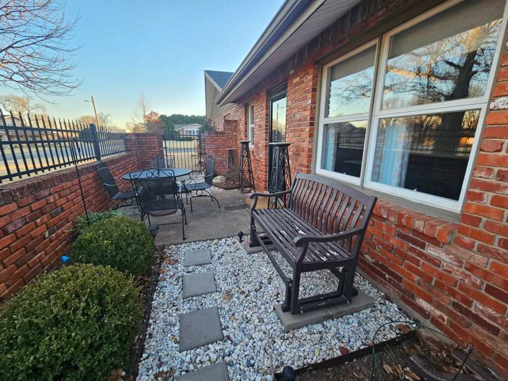 824 Marvin St. in Kiowa, Kansas — Side yard