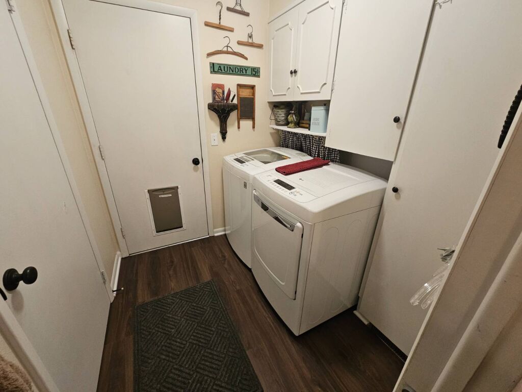 824 Marvin St. in Kiowa, Kansas — Laundry room