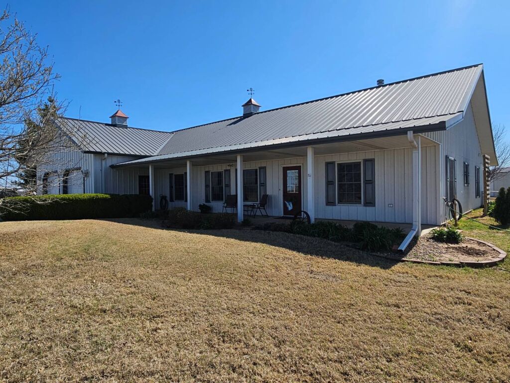 3993 SE State Highway K2 near Kiowa, Kansas — Exterior