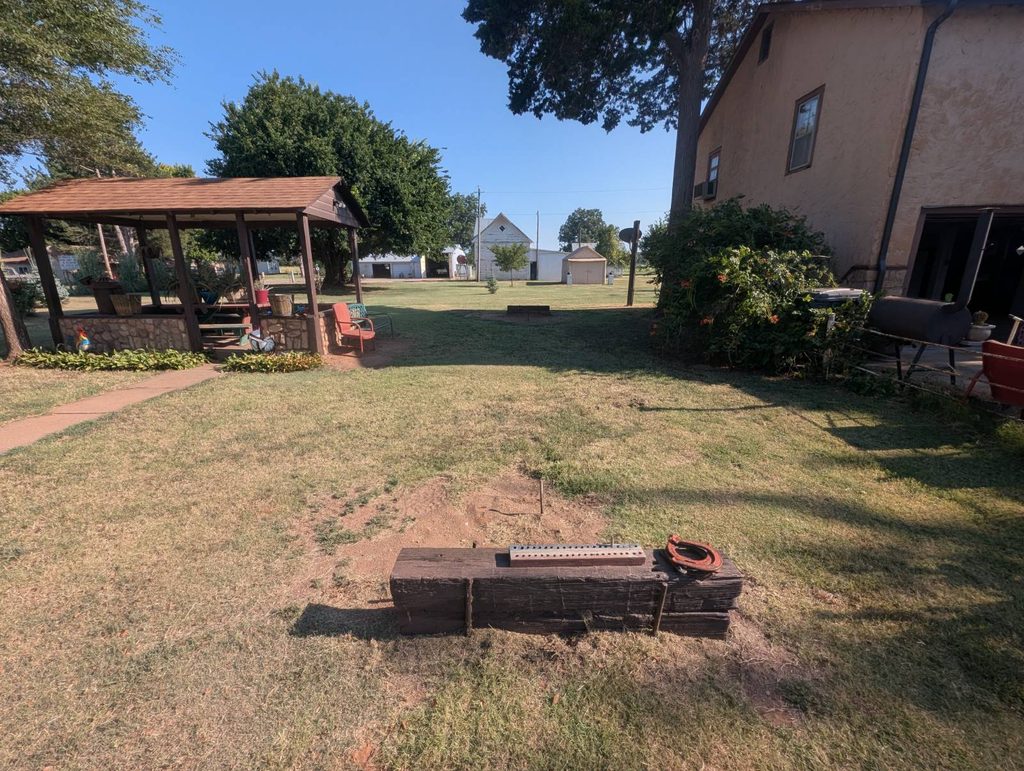 208 E. Benton St. in Sharon, Kansas