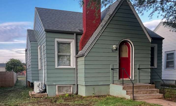 311 W. Kansas Ave. in Medicine Lodge