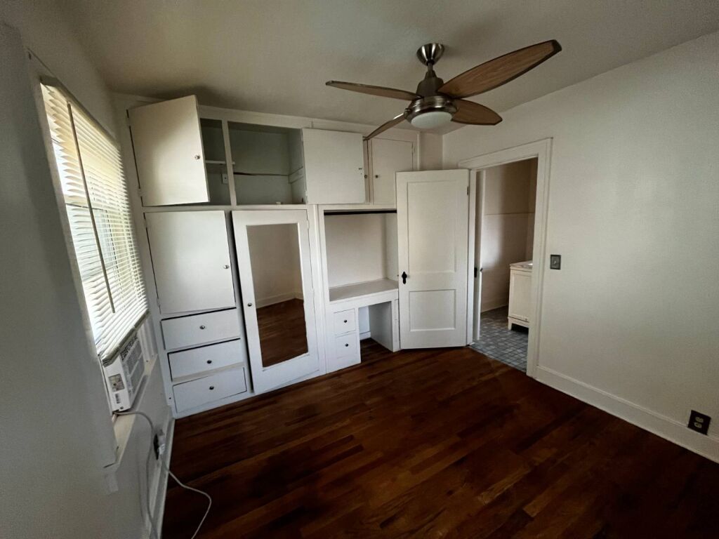 311 W. Kansas Ave. in Medicine Lodge, Kansas — Living room