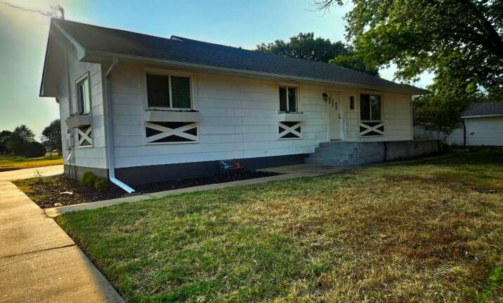 415 S. 4th St. in Kiowa