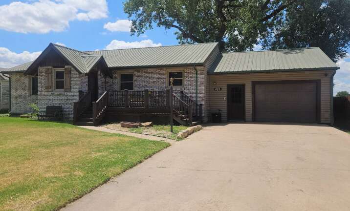 425 Campbell St. in Kiowa
