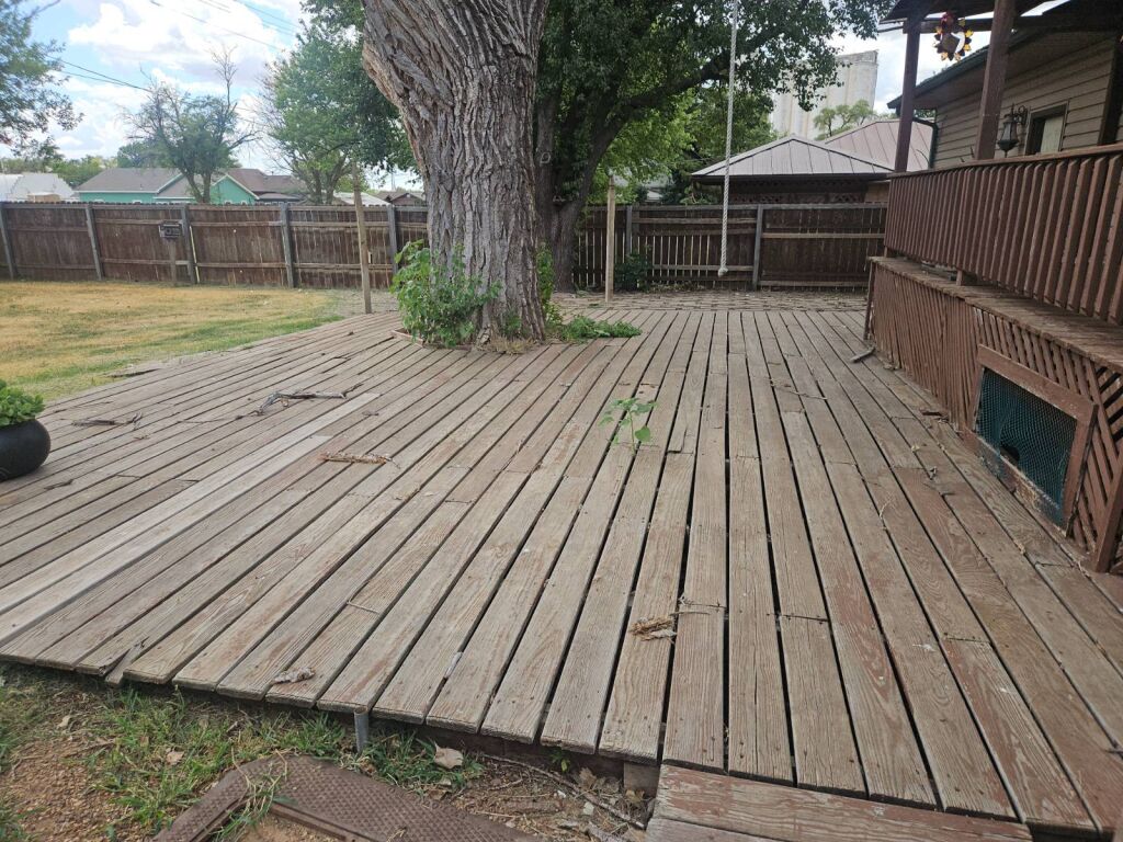 425 Campbell St. in Kiowa, Kansas — Exterior