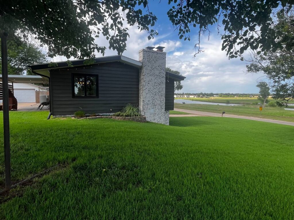 501 N. Cedar in Medicine Lodge, Kansas — Exterior