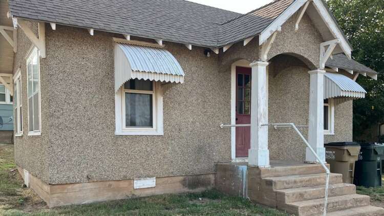 306 N. Main St. in Medicine Lodge, Kansas — Unit 1 Exterior