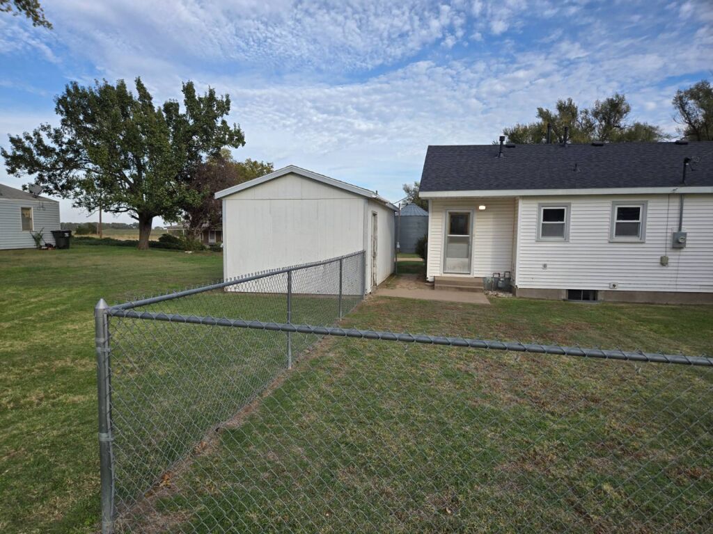 321 N. Dresden St. in Cunningham, Kansas — Detached Garage