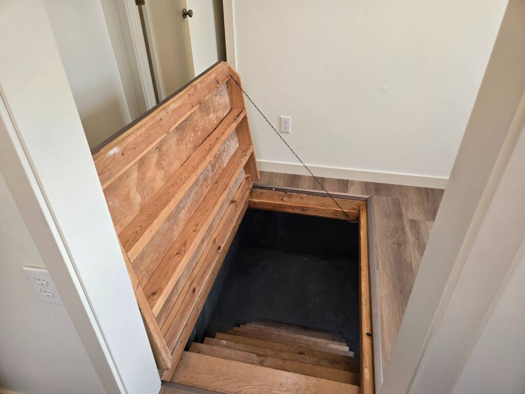 321 N. Dresden St. in Cunningham, Kansas — Basement Stairs