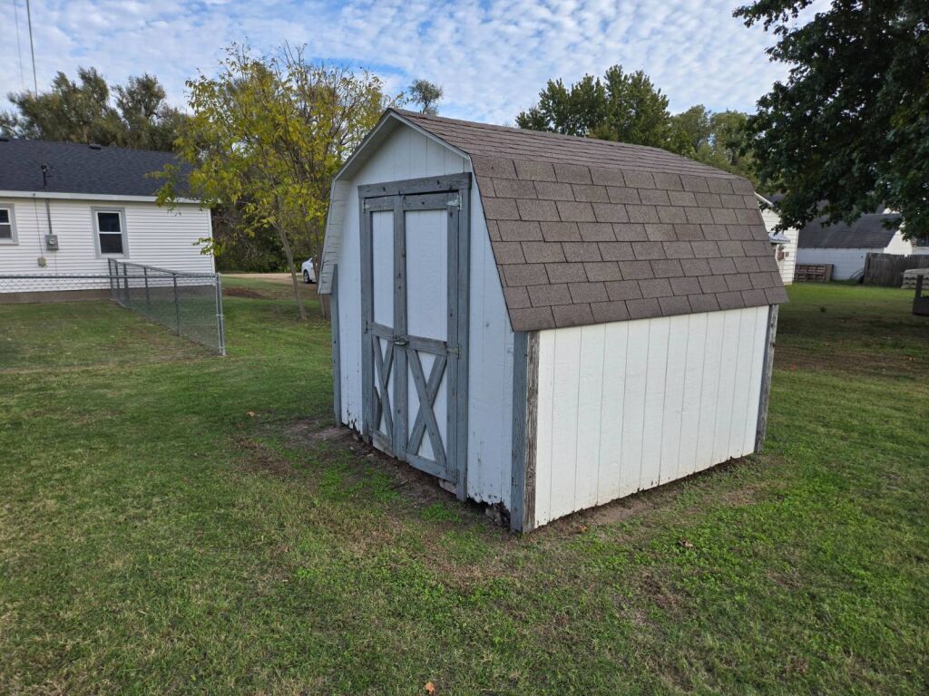 321 N. Dresden St. in Cunningham, Kansas — Storage Shed